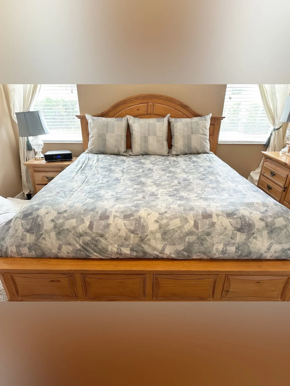 Hotel Collection Reversible King Size Blue Silver Geometric Pattern Duvet Cover
